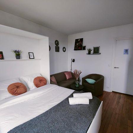 Appartement Studio Neuilly Seine - Champs Elysées - La Défense Extérieur photo